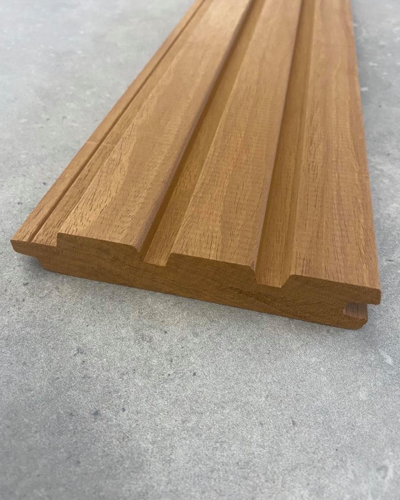Ayous gevelbekleding | 2.6x13.2cm Tripple profiel