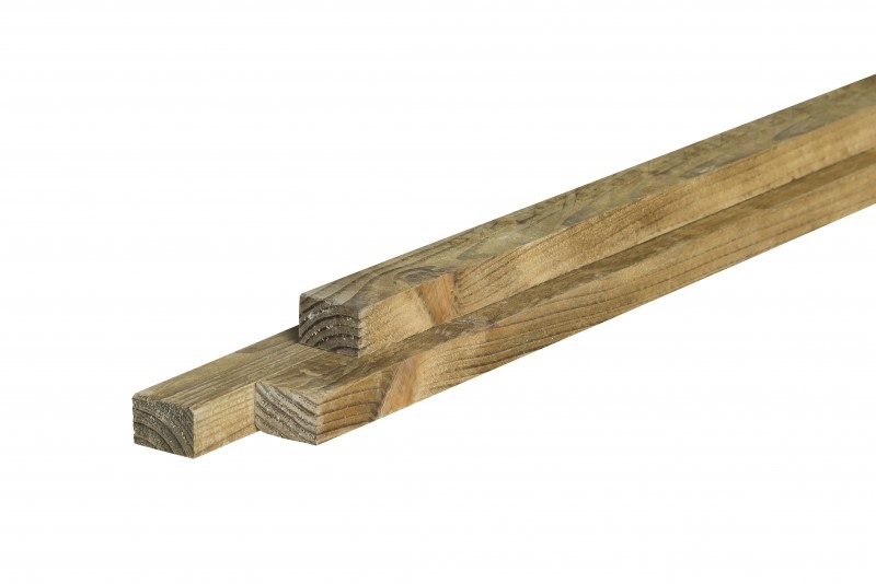 Panlat naaldhout grenen celfix | 2.5x3.8x400cm | geïmpregneerd vers en fijnbezaagd